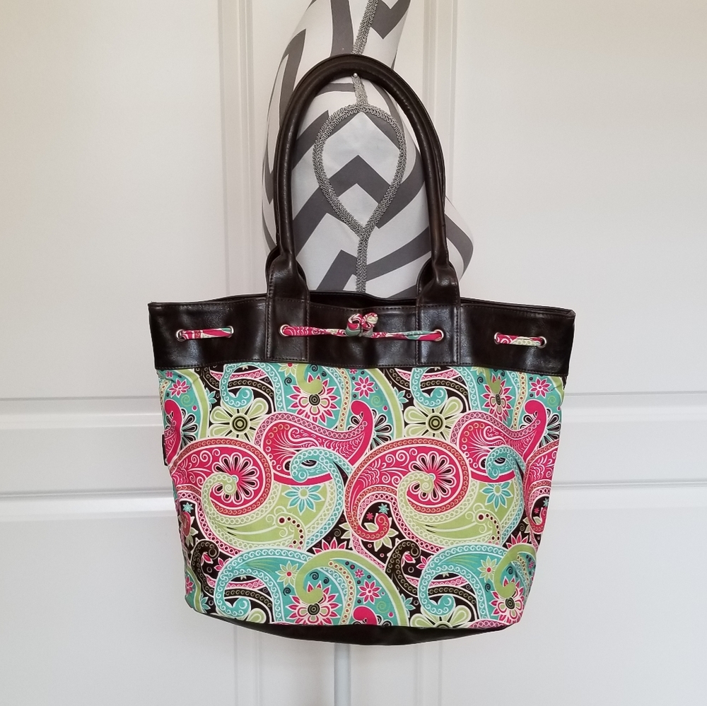 Initials, Inc. It's A Cinch Purse